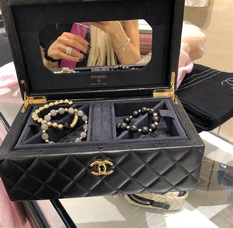 chanel jewelry case|authenticate Chanel jewelry.